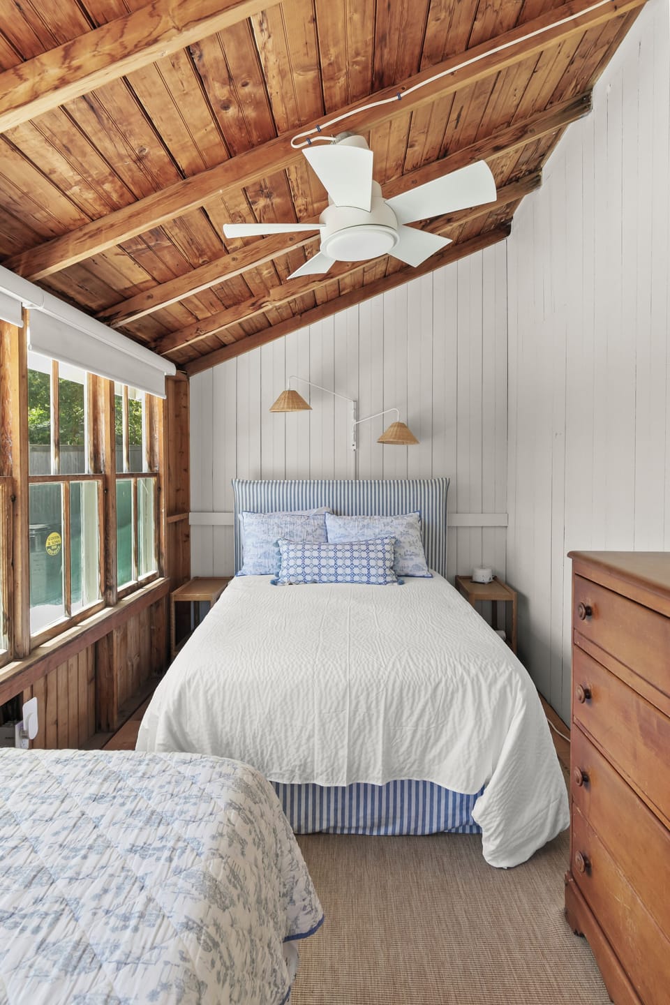 First floor bedroom - full bed.