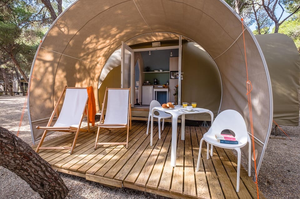 Tent | Outdoor dining