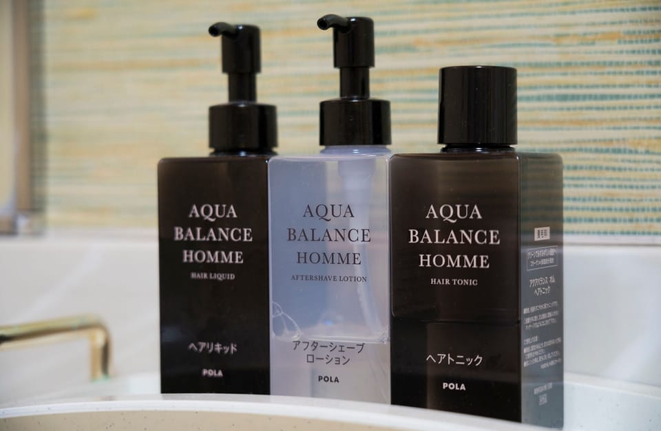 Bathroom amenities