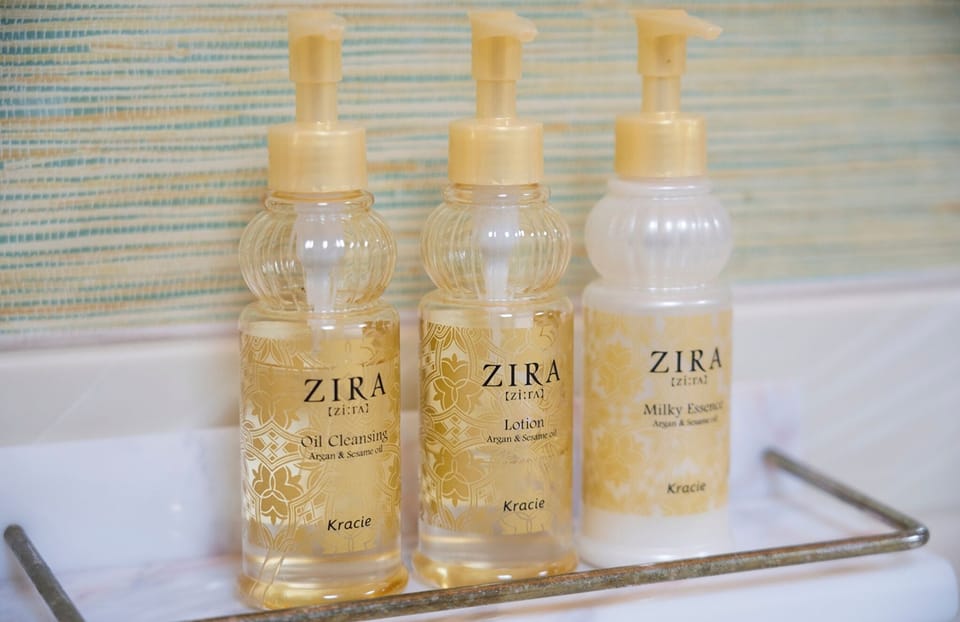 Bathroom amenities
