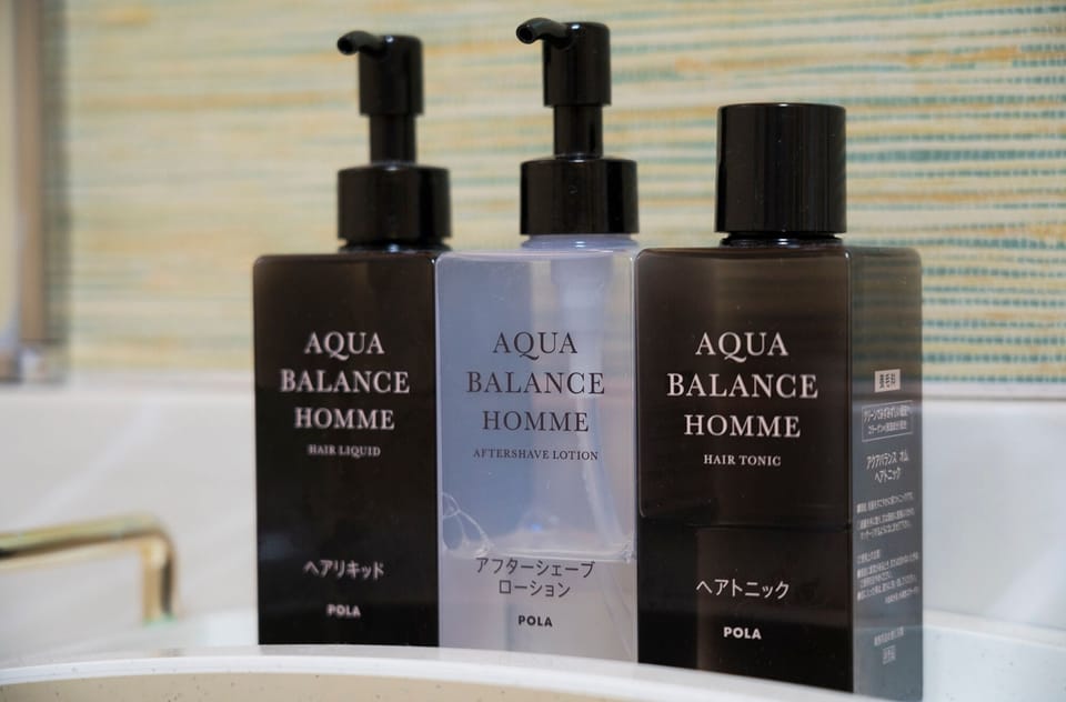 Bathroom amenities