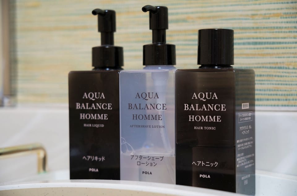Bathroom amenities