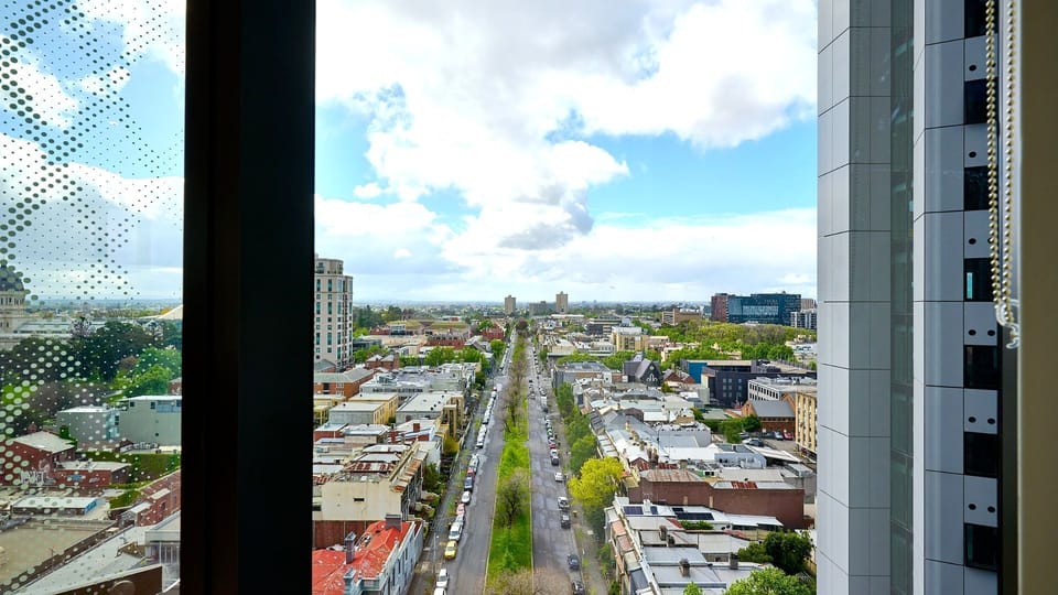 Spectacular skyline scenery stretching across Melbourne’s vibrant streets.