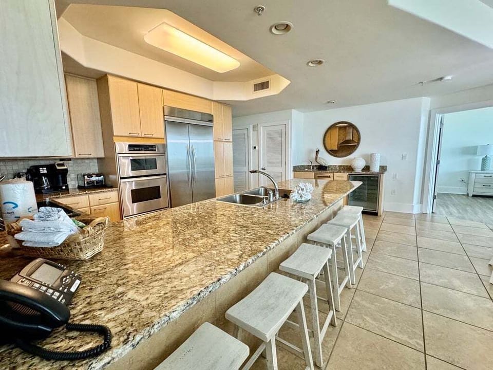 Caribe D509. 2 bedrooms & 2 bathrooms. sleeps 8. Managed by Island Rentals