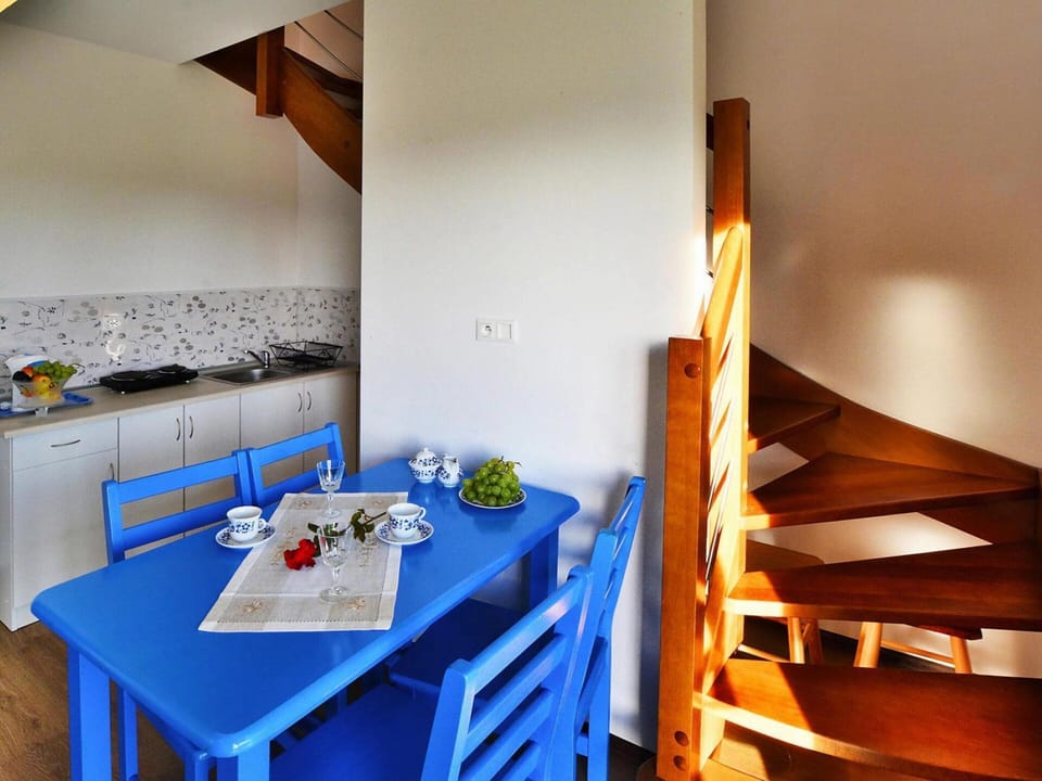 House | Dining