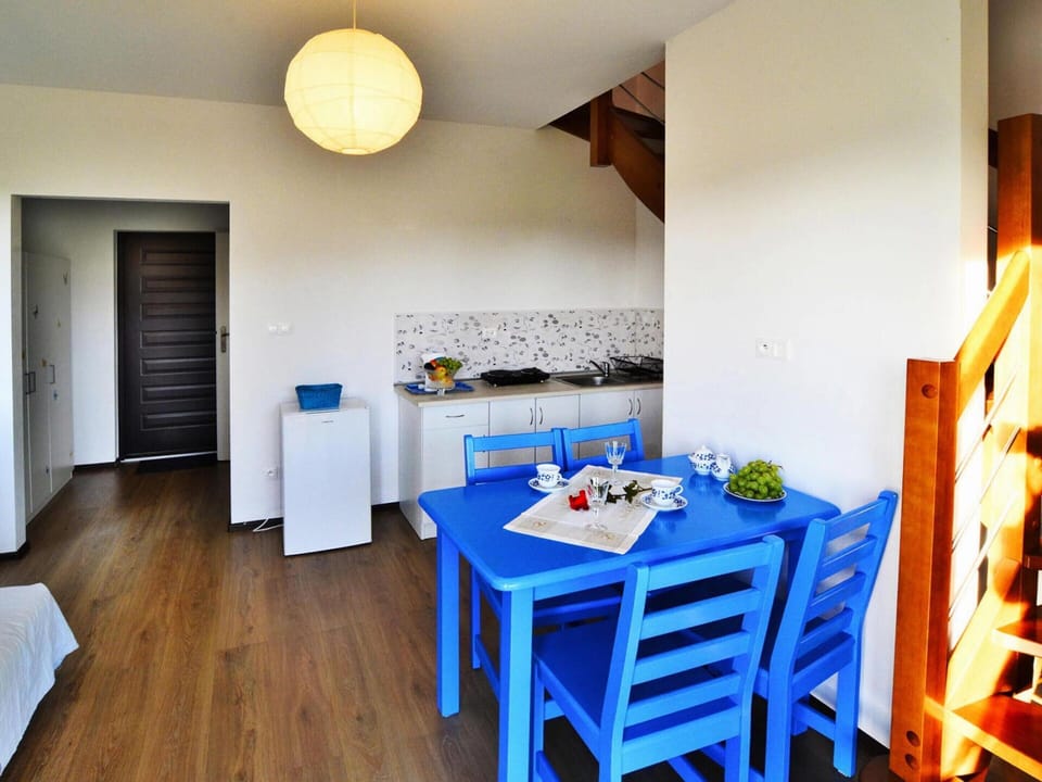 House | Dining