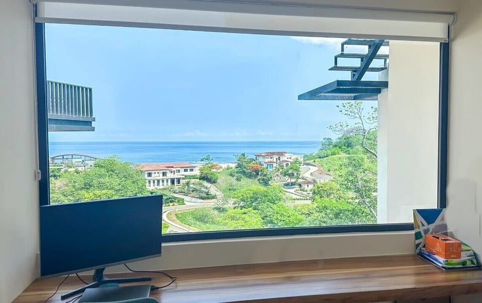 Office with inspiring view - Imagine yourself dialing into your zoom meetings with this view