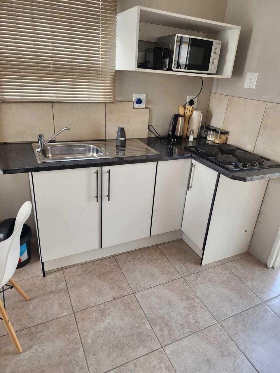 Room, 1 Bedroom | Interior