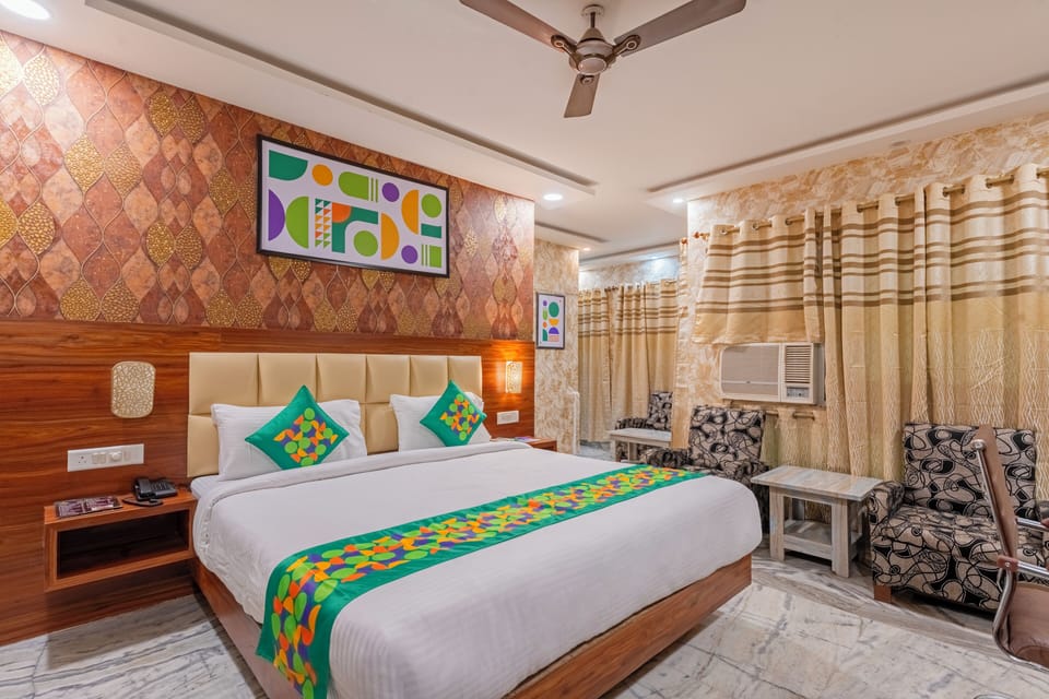 Premium Room | Desk, blackout drapes, iron/ironing board, individually furnished