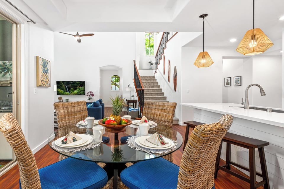 Bright dining area with comfortable seating