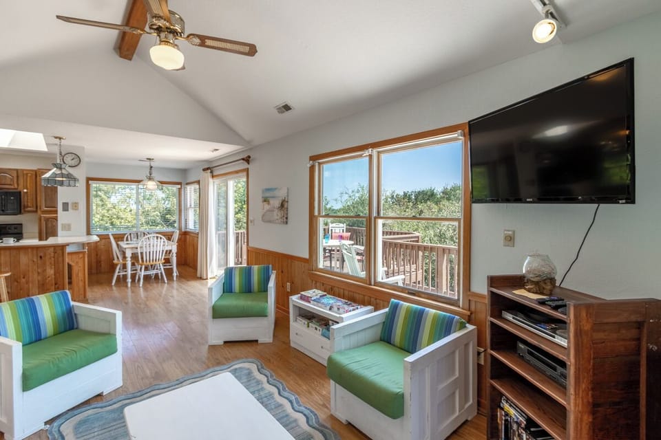 Top Level Living Area