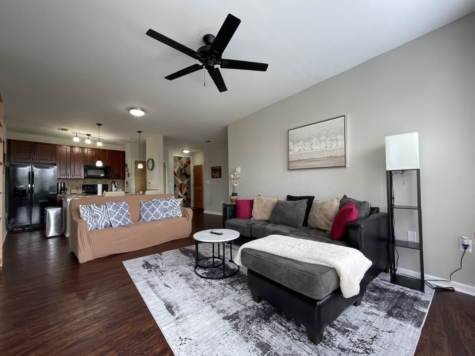 Home Decor, Indoors, Furniture, Living Room, Room
