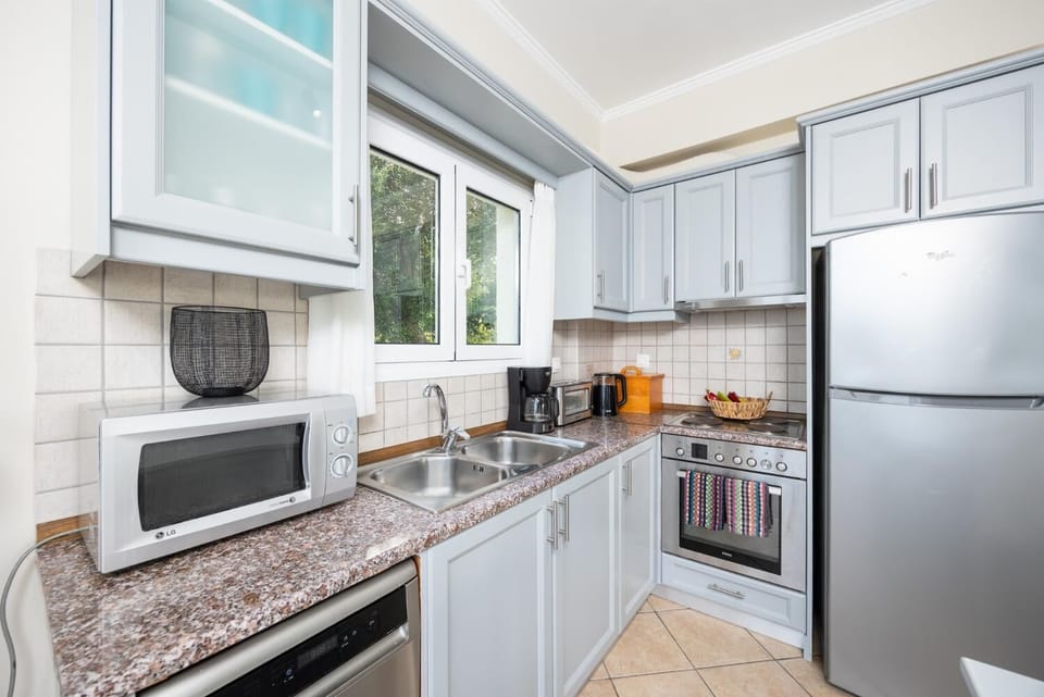 Equipped kitchen