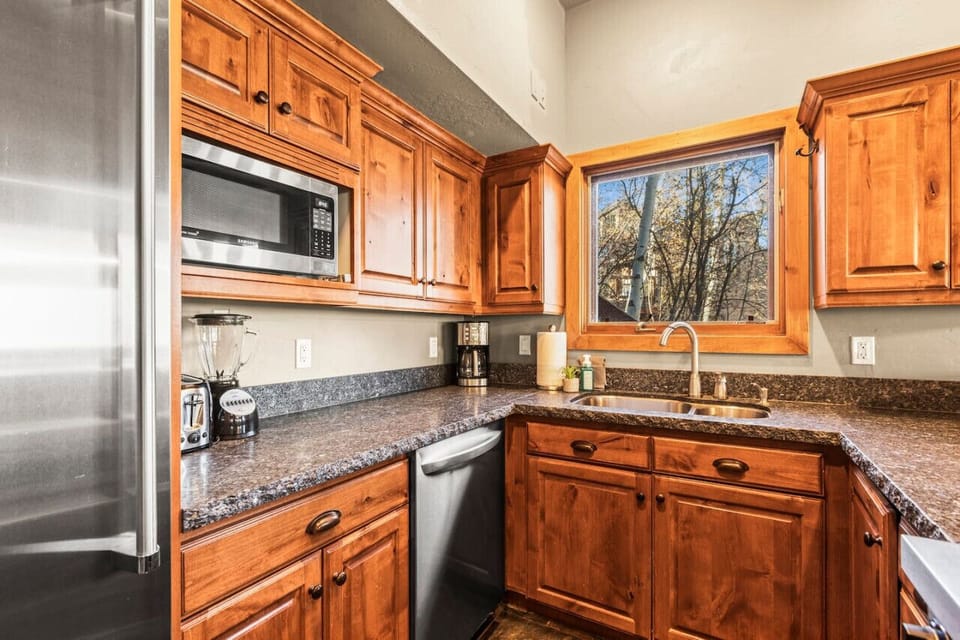 Kitchen ready to go for all of your culinary creations
