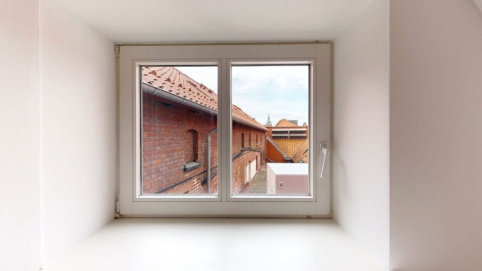 Charming view over the roofs from Apartment 12 (2)