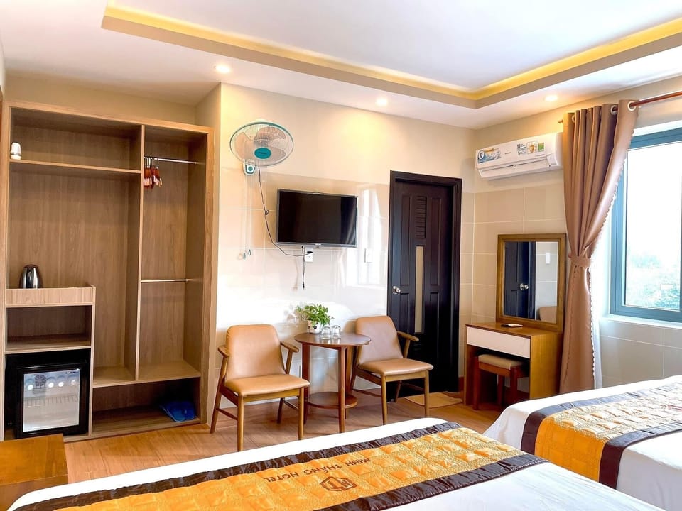 Basic Quadruple Room | Soundproofing, WiFi (free)