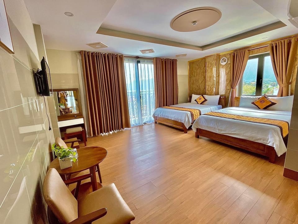 Basic Quadruple Room, City View | Soundproofing, WiFi (free)