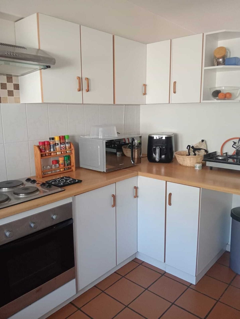 Apartment, 2 Bedrooms, Balcony, City View | Interior