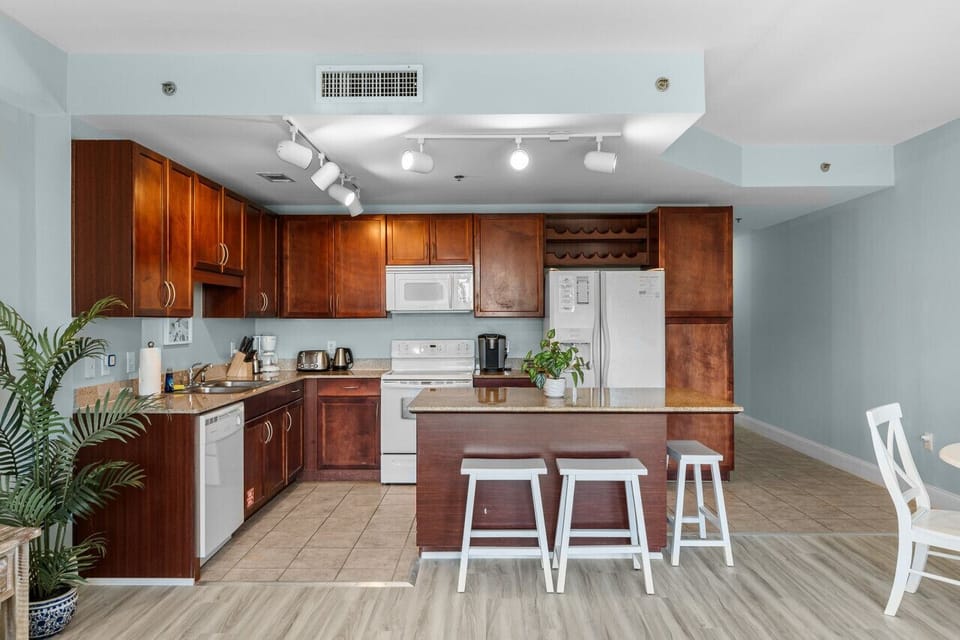 Well Equipped Kitchen!