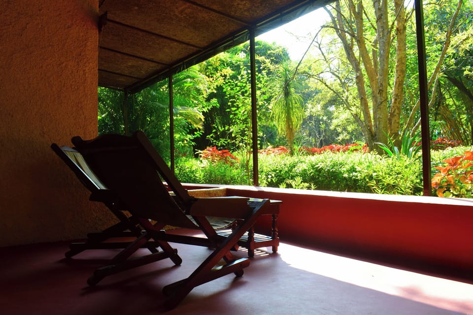 Deluxe Cottage, Garden View | Terrace/patio