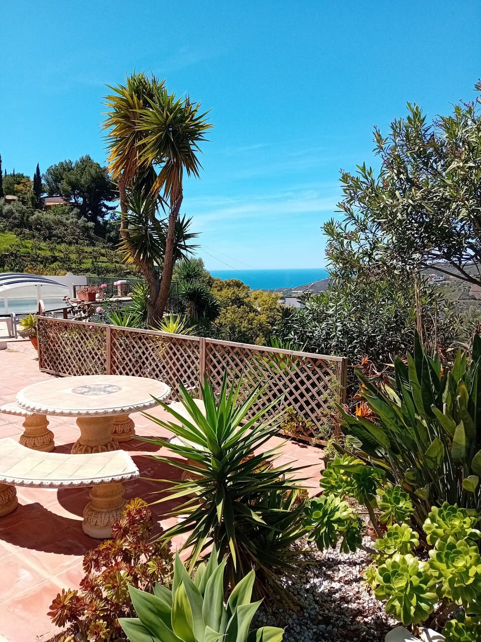 Terrace/patio