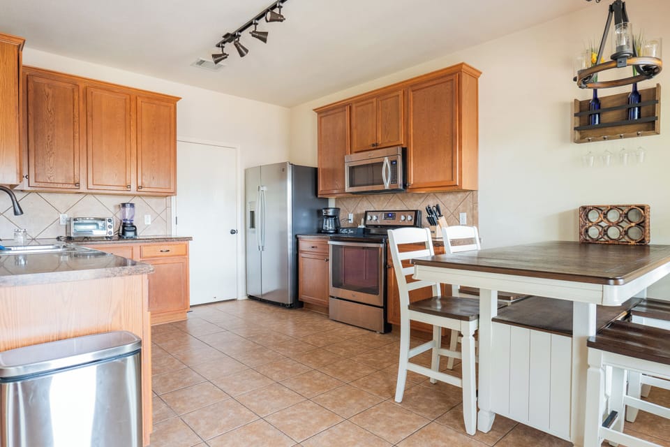 Fully equipped kitchen ready to accommodate family and longer stays