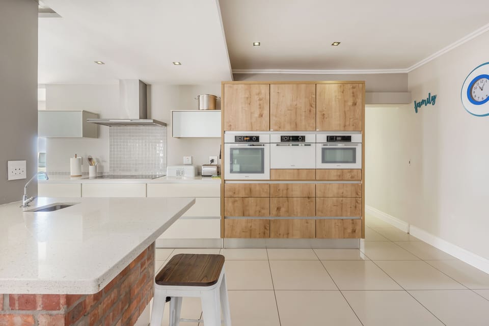 Kitchen is open & spacious, yet everything is within reach for easy meal prep.