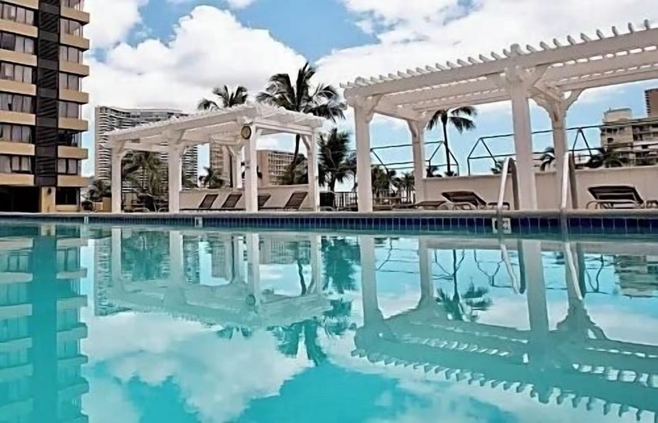 Pool on 6th floor