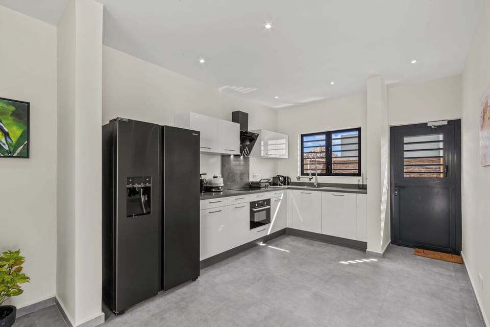 Kitchen (1)