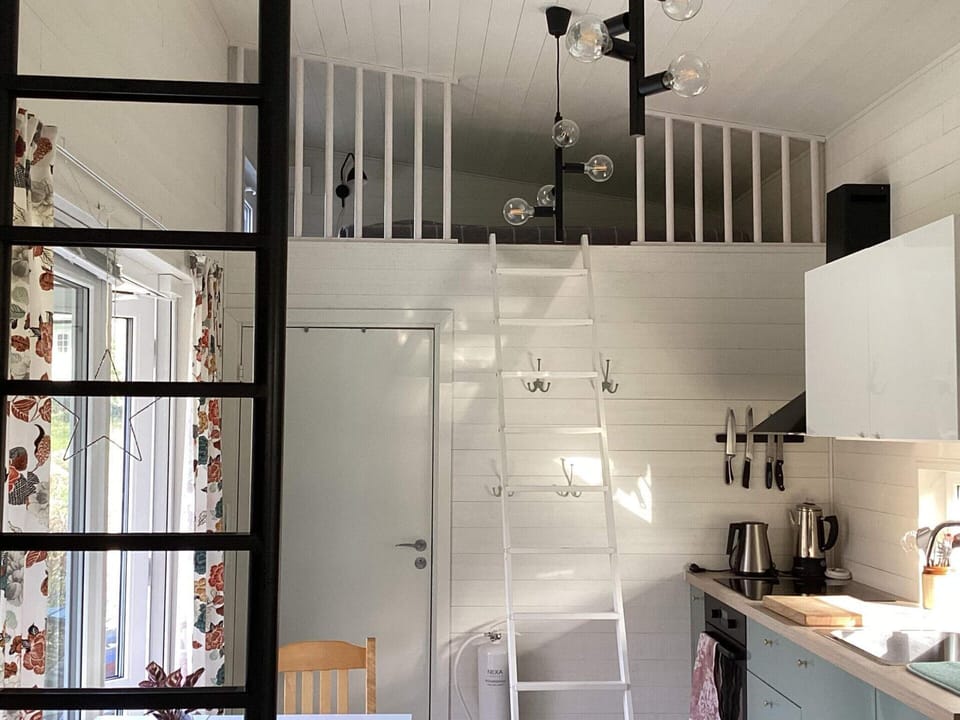 House | Bathroom