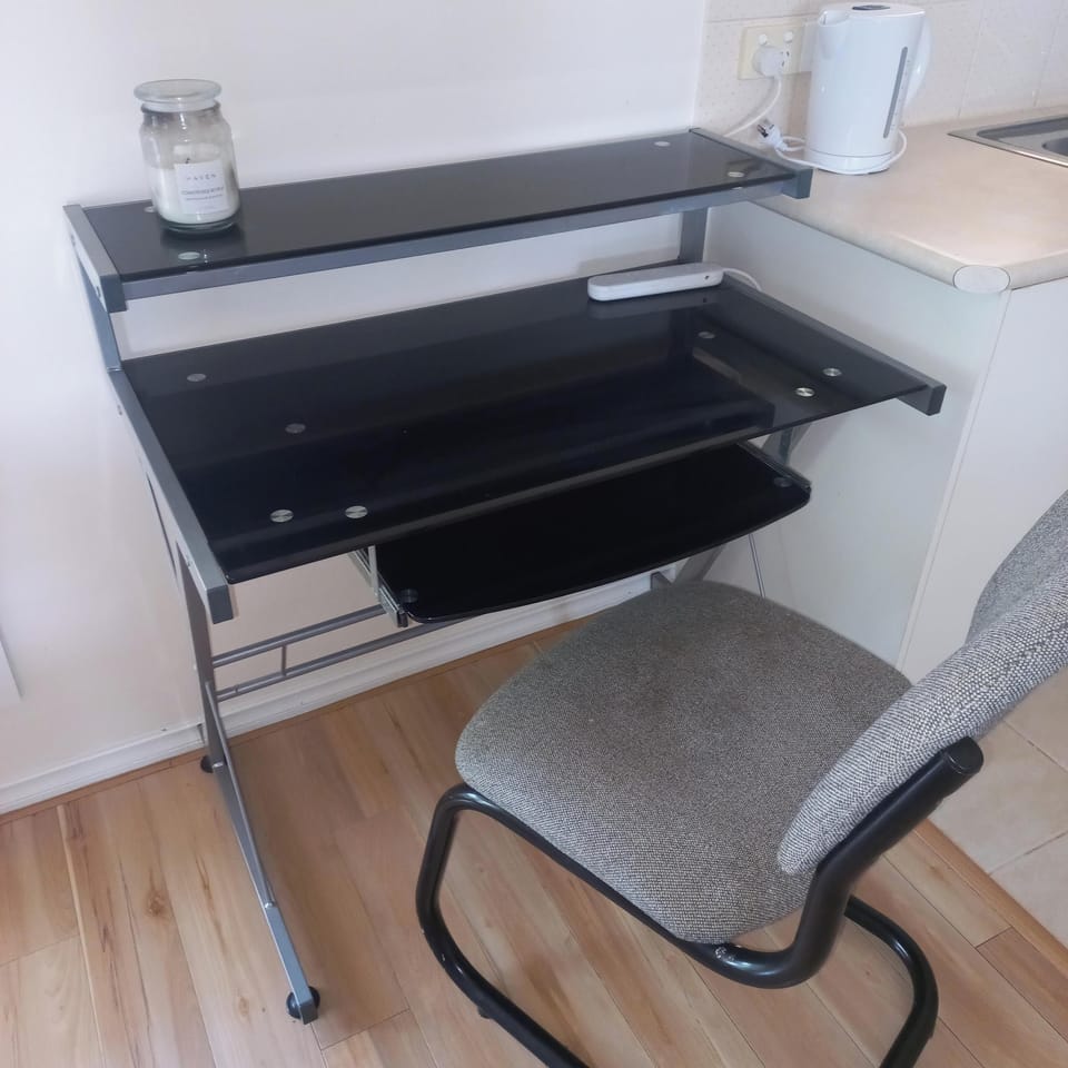 Computer desk