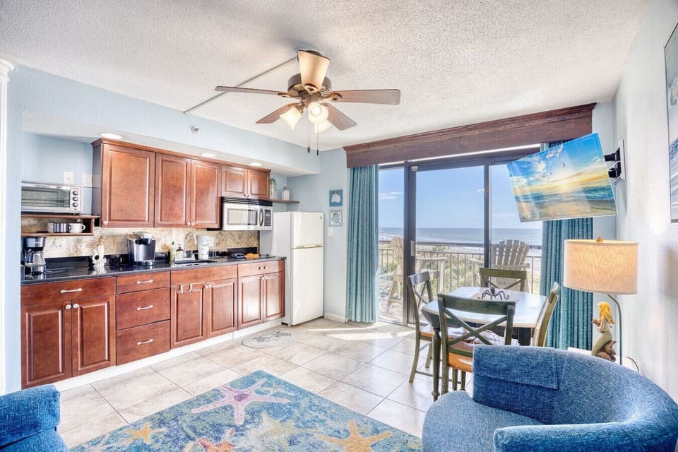 Make yourself at home in this beach condo equipped with much of the amenities of home. Although this condo is located in proximity to many restaurants this kitchen is stocked full of options for whipping up a delicious vacation meal as well.