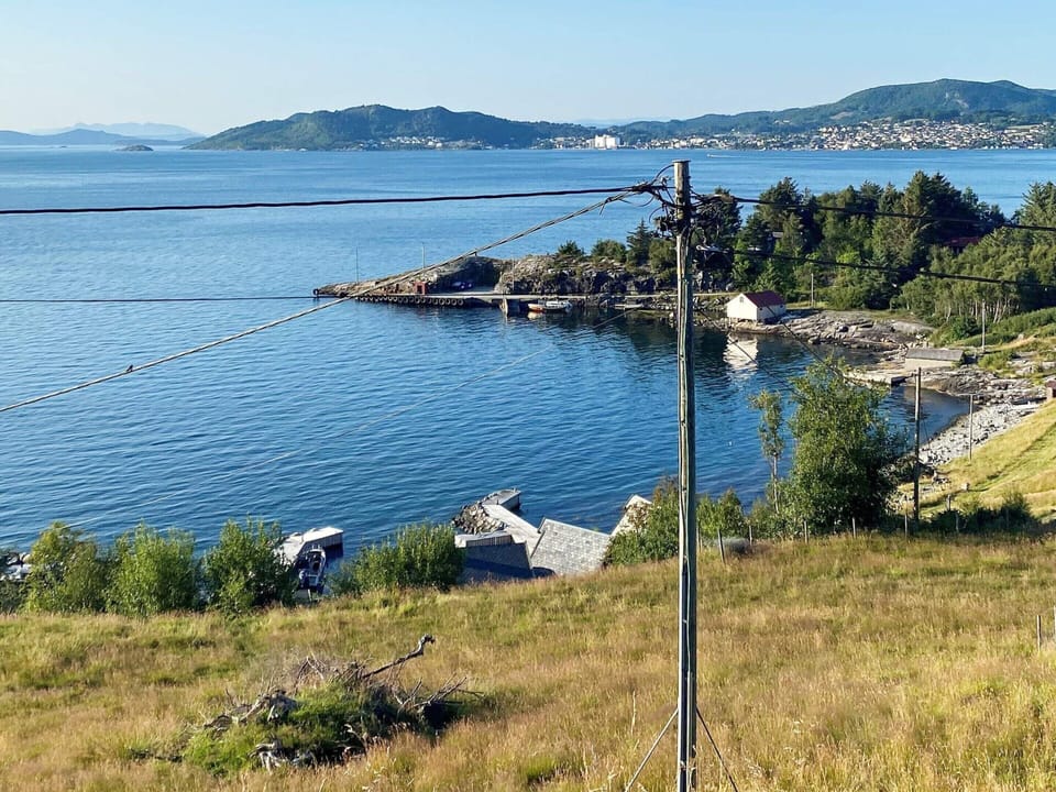 House | Water view