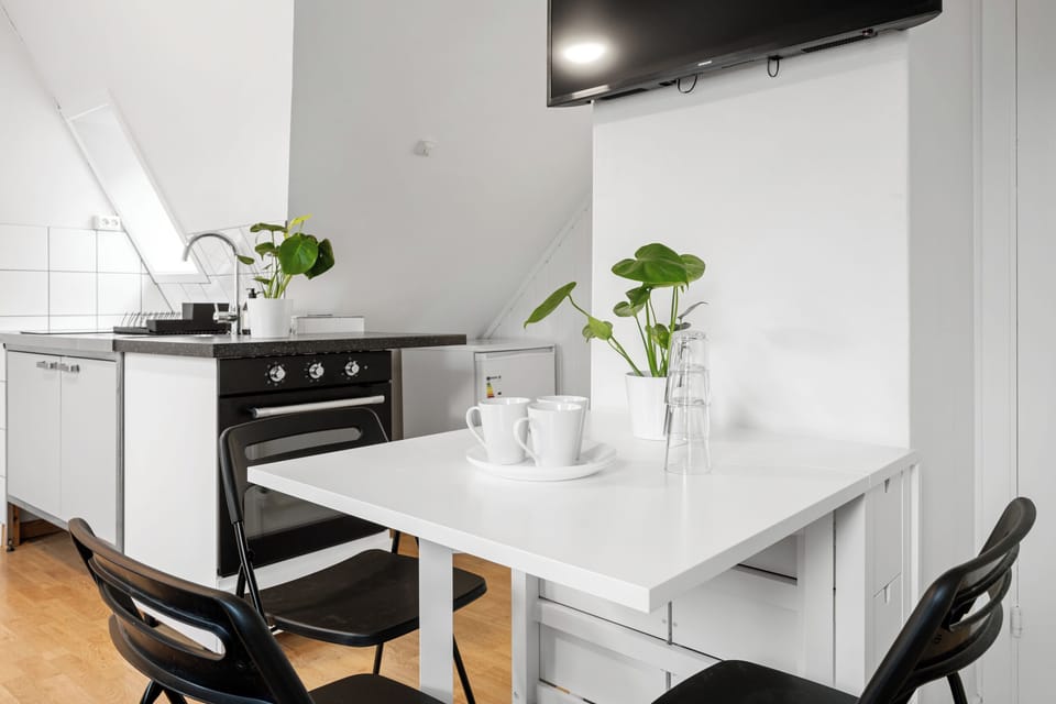 Apartment, 3 Bedrooms, City View | 3 bedrooms, blackout drapes, iron/ironing board, free WiFi