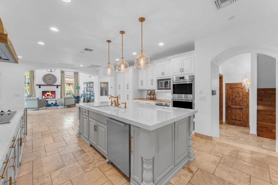 Massive island with a silent dishwasher