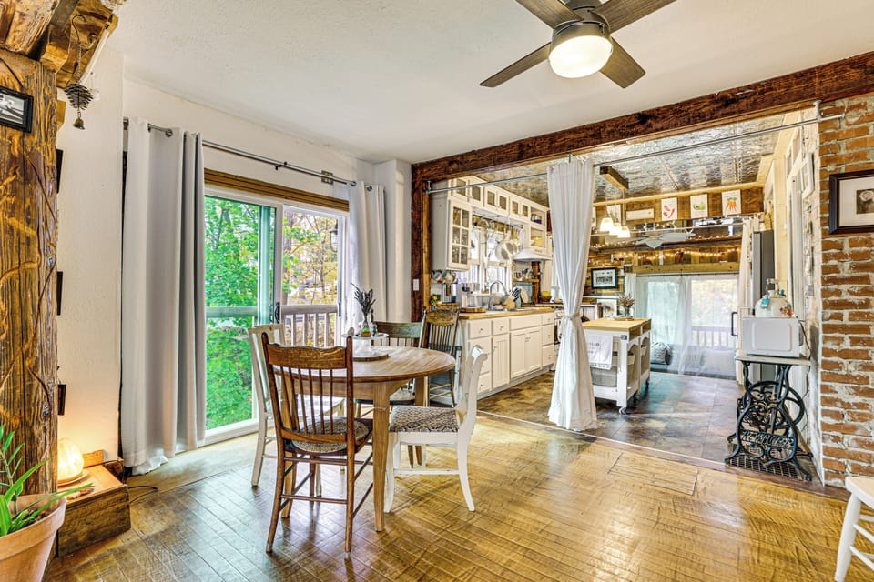 Dining Area | Kitchen | Cooking Basics
