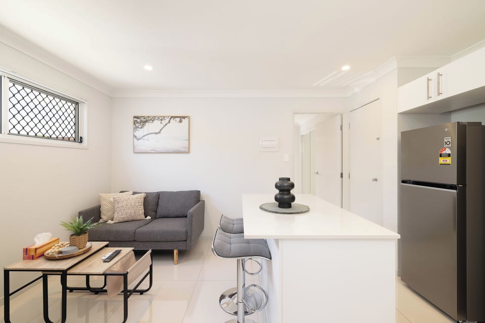 Private Living Room (4)
