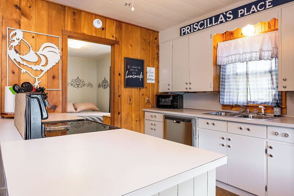 Private kitchen | Fully Equipped