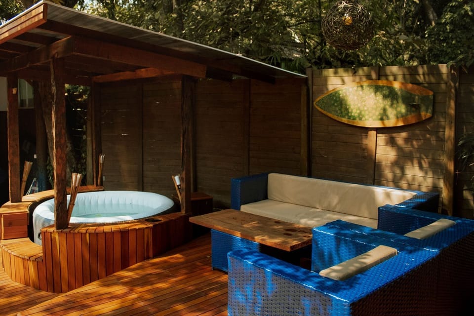 Private spa tub