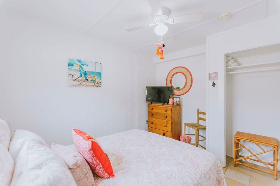 NH337B: Coastal Dunes 2 | Bedroom 2 - Queen