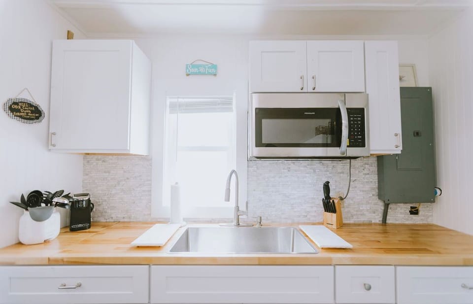 NH337B: Coastal Dunes 2 | Kitchen Area