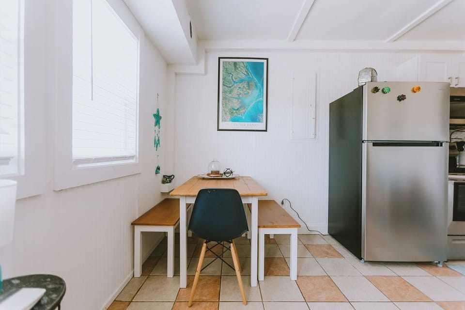 NH337D: Coastal Dunes 4 | Dining Area - Seating for 4