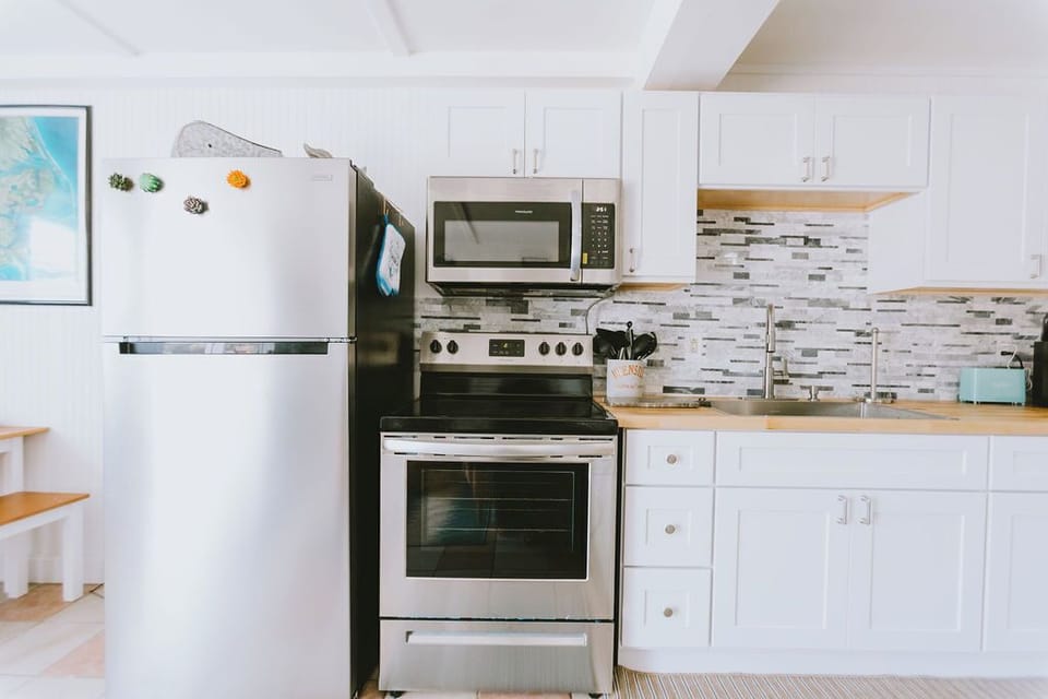 NH337D: Coastal Dunes 4 | Kitchen Area