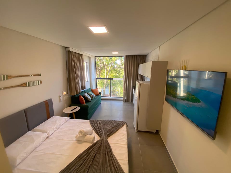 Comfort Studio, City View | Laptop workspace, WiFi (free)
