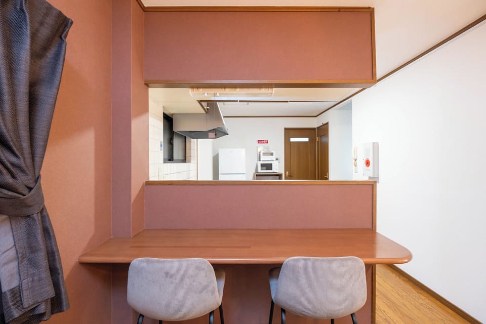 Condo, Balcony | In-room dining
