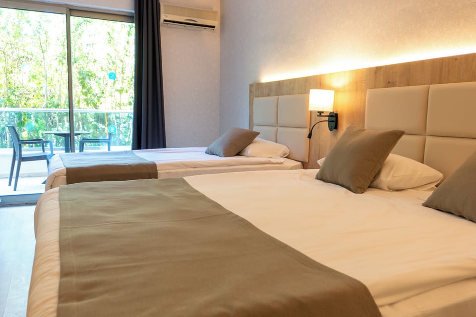 Standard Double or Twin Room | In-room safe, desk, soundproofing, free cribs/infant beds