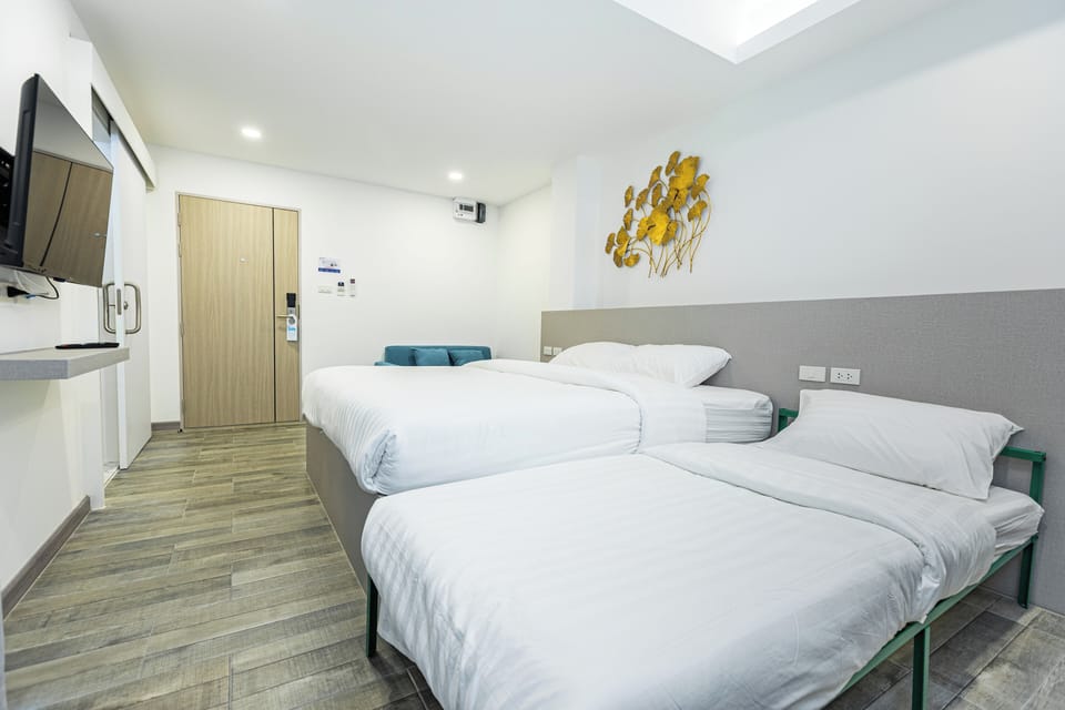 Family Triple Room | Free WiFi