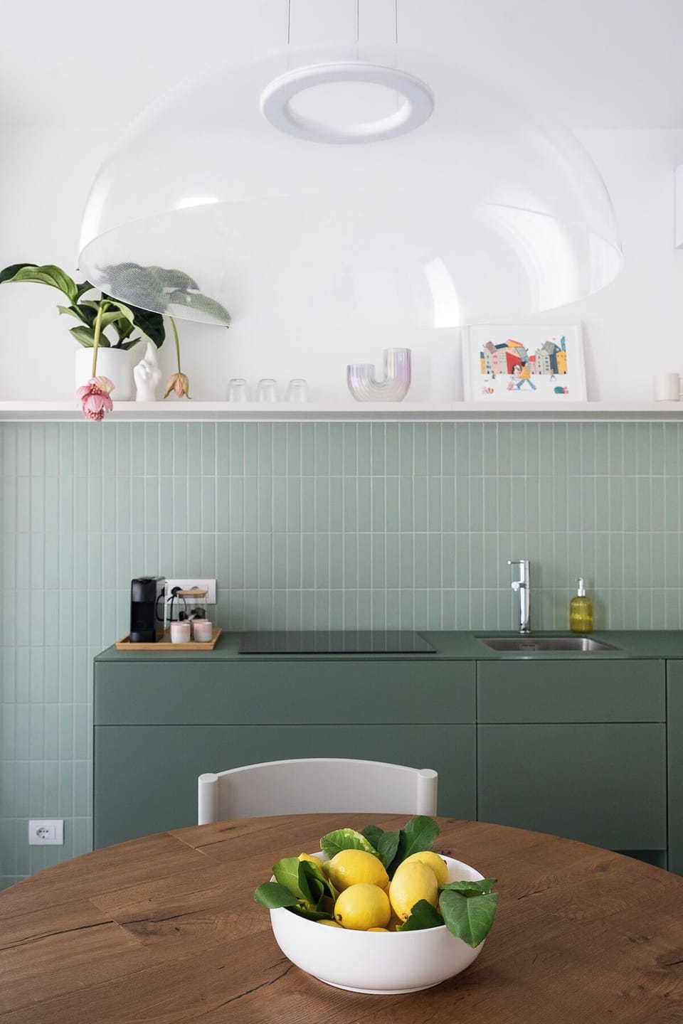Standard Double Room | Shared kitchen | Full-size fridge, dishwasher, cookware/dishes/utensils