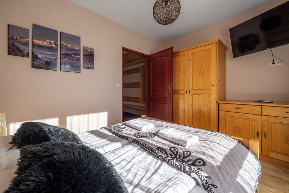 Apartment, 1 Bedroom, Balcony | 1 bedroom, free WiFi