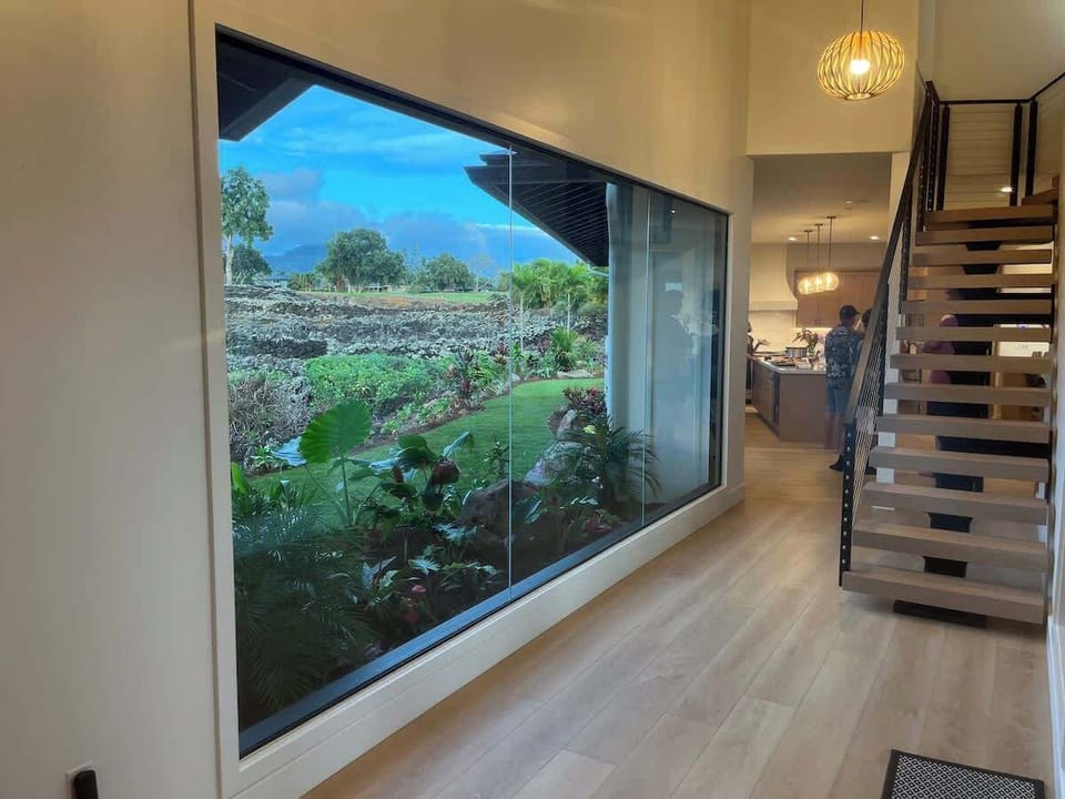 Amazing Entry picture window looking over the golf course